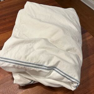 Restoration Hardware White Italian Hotel Duvet Cover blue Satin Stitch King